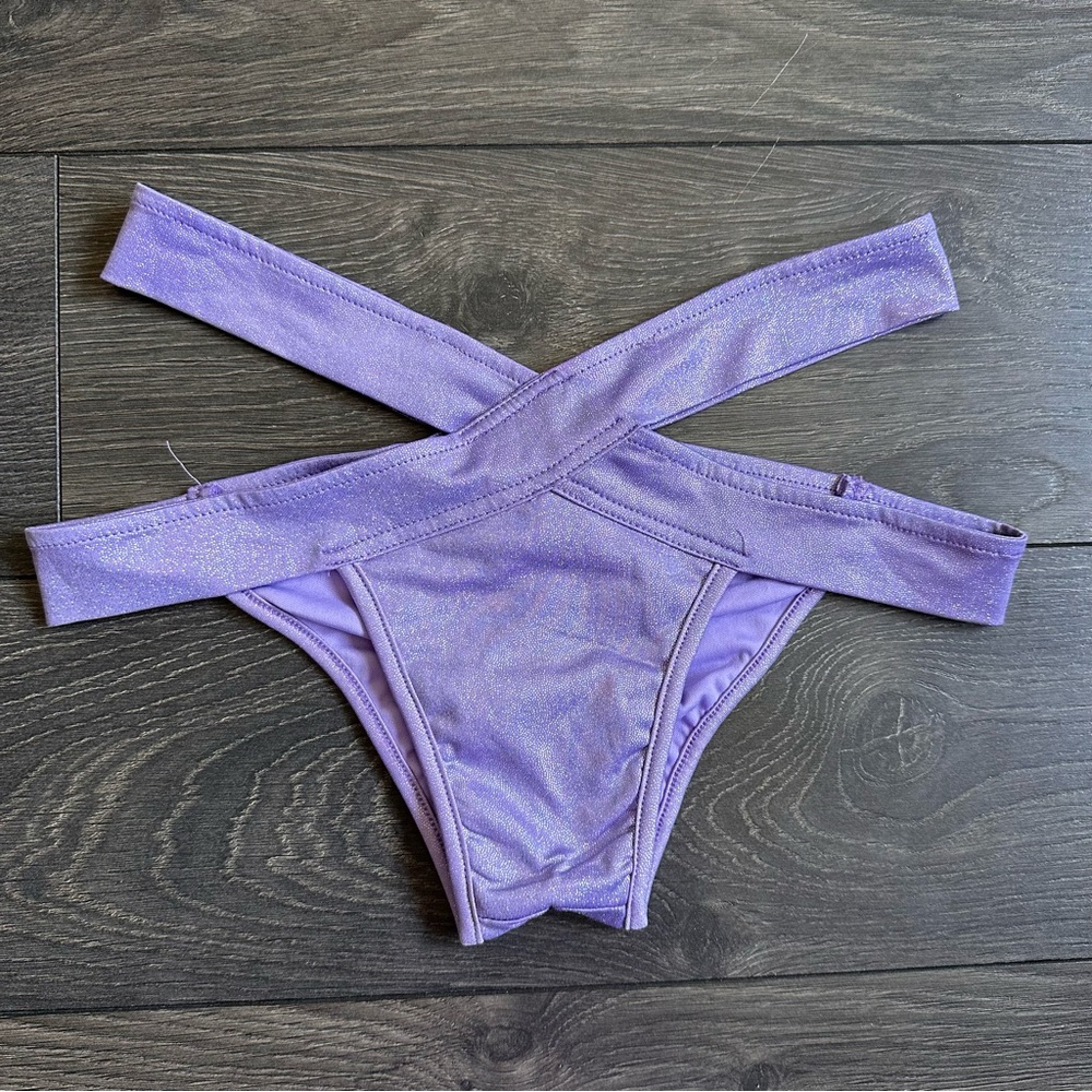 IHEARTRAVES CUT OUT RAVE BOTTOMS